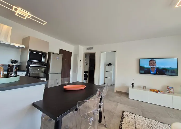 T2 Neuf De Standing, Cosy Avec Parking Apartment *
