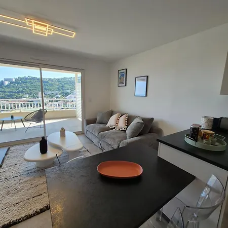 T2 Neuf De Standing, Cosy Avec Parking * Bastia (Corsica)