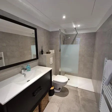 T2 Neuf Stanting, Vue Panoramique Lägenhet *