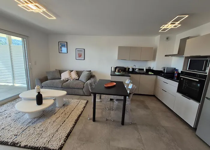 Apartamento T2 Neuf De Standing, Cosy Avec Parking *