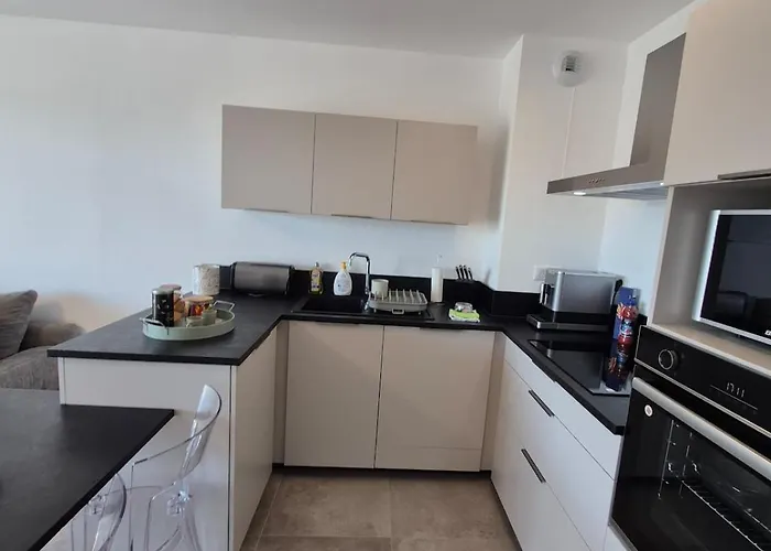 Appartement T2 Neuf De Standing, Cosy Avec Parking